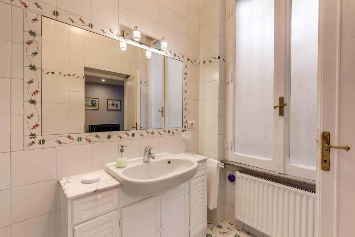 Lovely Flat By The Vatican روما المظهر الخارجي الصورة